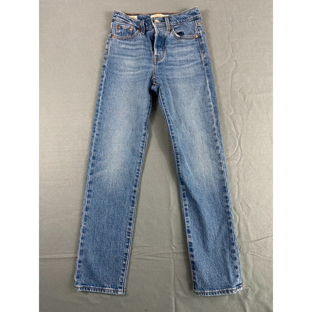 Levi's Wedgie Straight Jeans Women Sz 23x27 Medium Wash